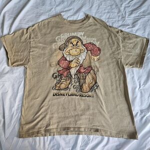 Disney snow white & the 7 dwarves grumpy tan unisex tshirtSize 2xl